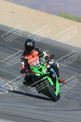 media/Nov-15-2024-CVMA Friday Practice (Fri) [[b142d29251]]/4-Group 4 and Trackday/Session 2 (Turn 10)/